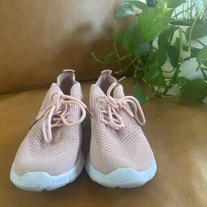 Pink ‘sock’ runners size 35